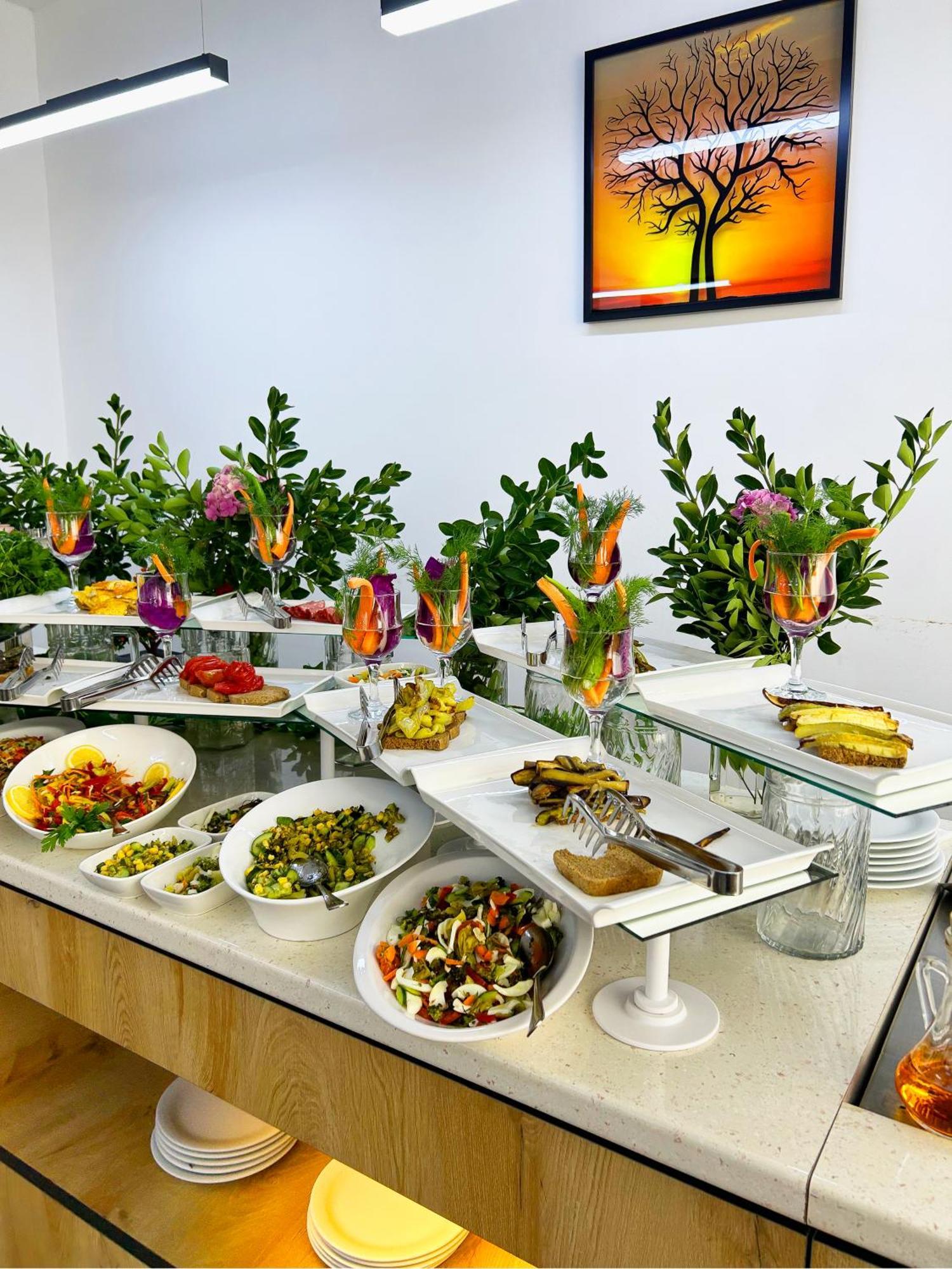 Karvan Hotel-Sanatorium נפטלאן מראה חיצוני תמונה