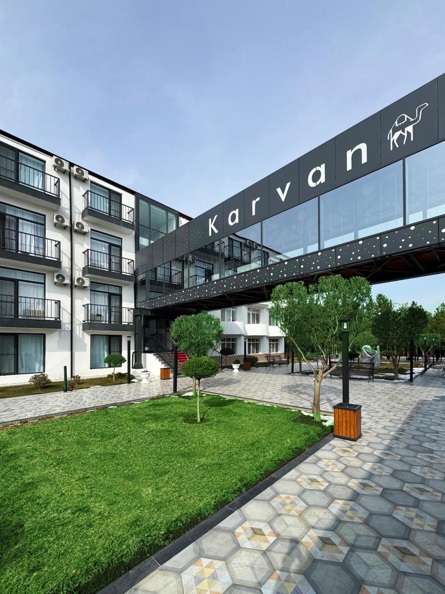 Karvan Hotel-Sanatorium נפטלאן מראה חיצוני תמונה